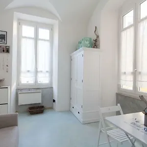 minisuite.hotelitalianriviera.com/